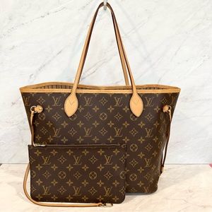 (SOLD) Louis Vuitton Neverfull MM & Pouch Monogram / Beige interior